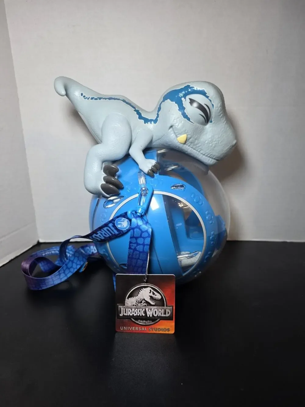 New W/tag Universal Studios Jurassic World Blue Raptor Gyrosphere Popcorn Bucket